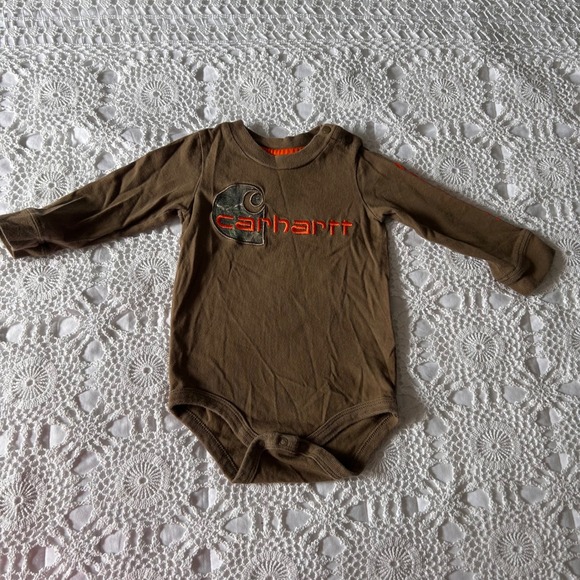 Carhartt Other - Carhartt Baby Boy Brown Long Sleeve Bodysuit Embroidered Logo Camo 12M